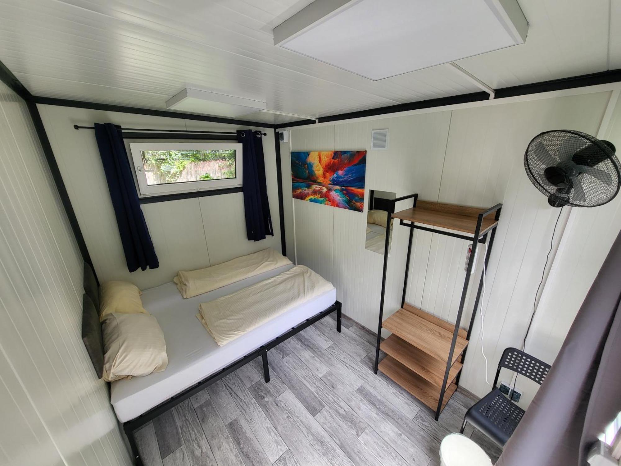 Easy Lodges Berlin Ngoại thất bức ảnh